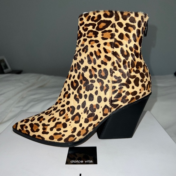 Leopard Dolce Vita Booties - Picture 1 of 6